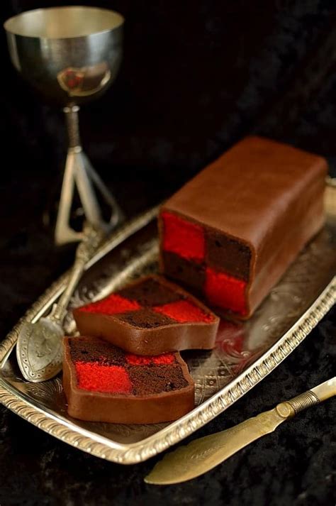 chocolate-raspberry-battenberg-domestic-gothess image