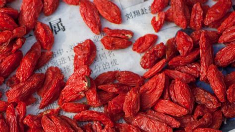 how-to-eat-and-cook-with-goji-berries-bon-apptit image