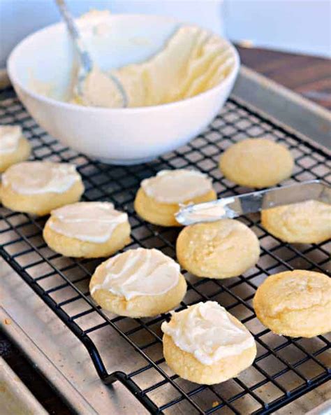 vanilla-melt-away-cookies-bless-this-mess image