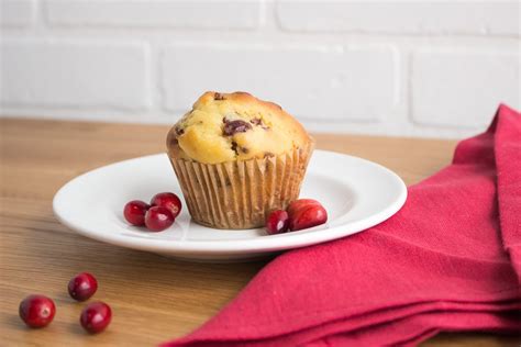 cranberry-apple-muffins-decas-farms image