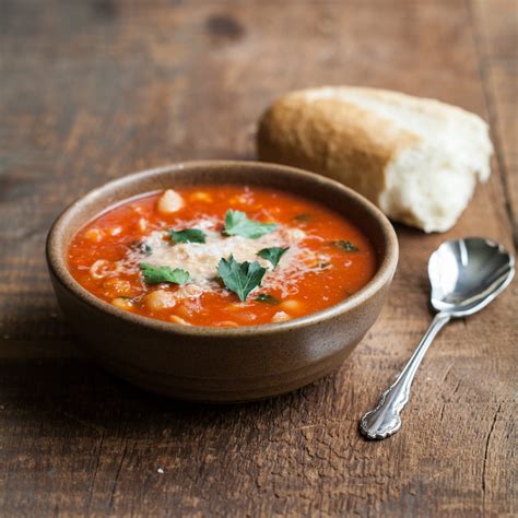 tomato-soup-with-chickpeas-and-pasta-food-wine image
