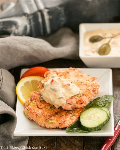 homemade-remoulade-sauce-and-salmon-cakes image
