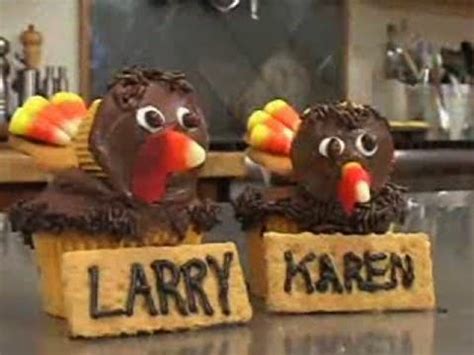 larry-the-turkey-cupcake-tutorial-youtube image