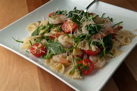 farfalle-pasta-and-shrimp-recipe-home-chef image