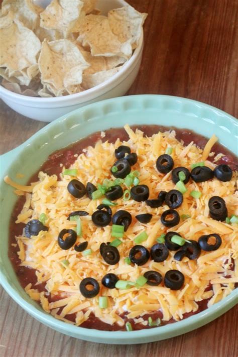 easy-4-layer-fiesta-dip-all-things-mamma image