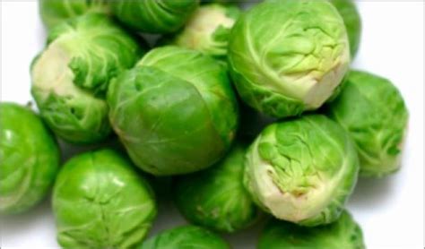teaching-kids-to-eat-their-brussels-sprouts-yummymummyclubca image