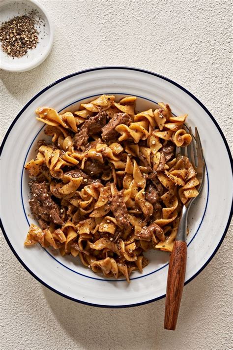 best-amish-beef-and-noodles-recipe-how-to-make image