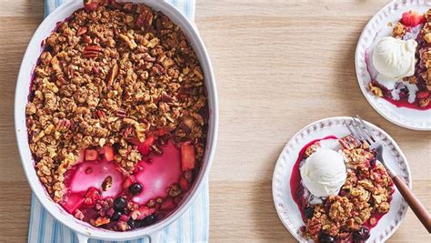 mixed-fruit-crumble-giant-food-store image
