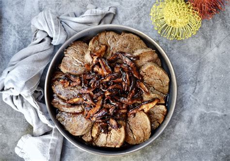 soy-glazed-beef-fillet-with-shiitake-mushrooms image
