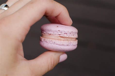 the-perfect-french-macarons-momsdish image