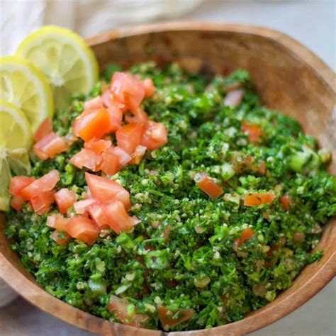 gluten-free-tabouli-salad-easy-keto-tabbouleh image