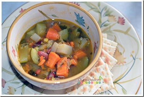 soup-sunday-vegetarian-green-chile-stew image