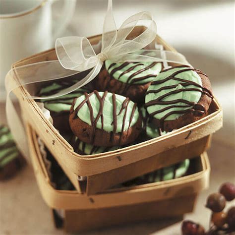 chocolate-peppermint-shortbread-cookies-land-olakes image