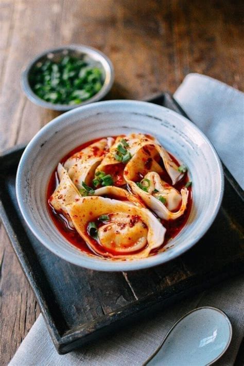 sichuan-spicy-wontons-recipe-the-woks-of-life image