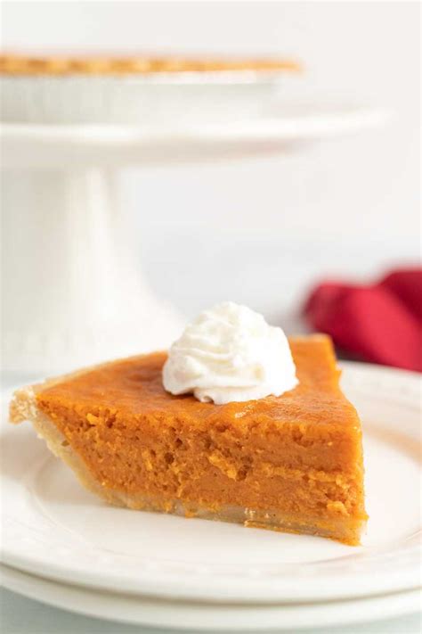 old-fashioned-sweet-potato-pie-the-happier-homemaker image