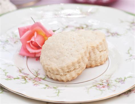 rose-cream-scones-teatime-magazine image