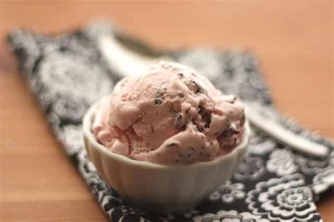 chocolate-covered-strawberry-ice-cream-barefeet-in image