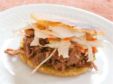 mexican-gorditas-fried-stuffed-corn-cakes image
