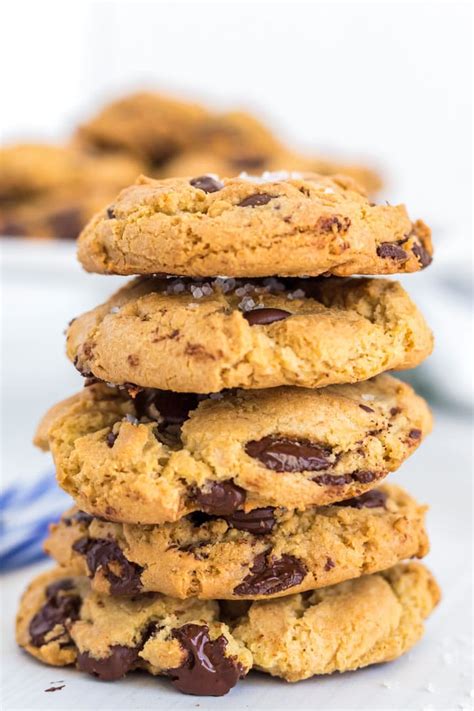 the-new-york-times-chocolate-chip-cookie image
