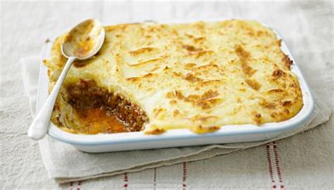 easy-shepherds-pie-recipe-bbc-food image