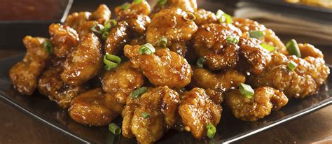 traditional-fried-chicken-dish-from-hunan-china image