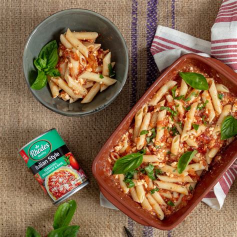 baked-feta-and-tomato-penne-pasta-rhodes-food image