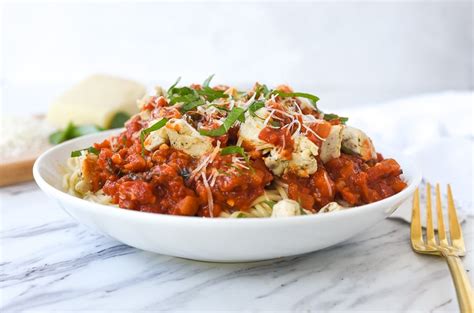 chicken-spaghetti-with-red-sauce-by-leigh-anne-wilkes image