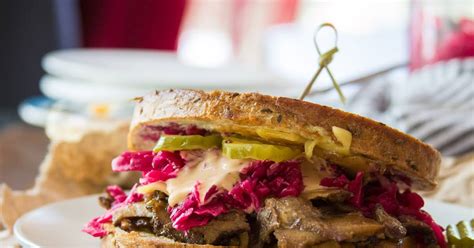 10-best-rye-bread-vegetarian-sandwich image