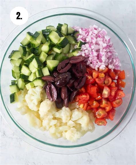 greek-cauliflower-salad-recipe-low-carb-gluten-free image