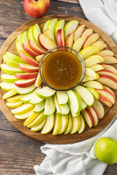 easy-caramel-apple-dip-4-ingredients-feeding-your-fam image