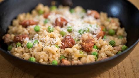 chorizo-and-pea-risotto-eat-well-recipe-nz-herald image