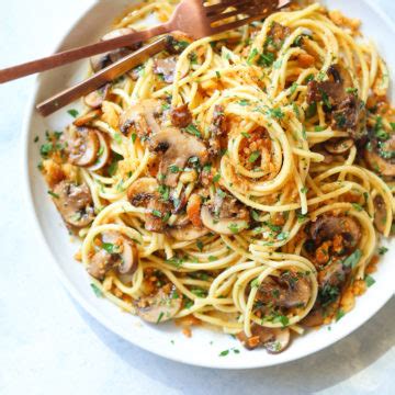 brown-butter-mushroom-pasta-damn-delicious image