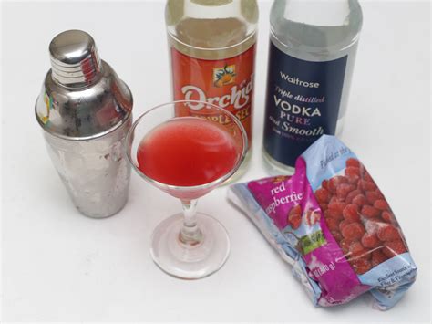 3-ways-to-make-a-raspberry-martini-wikihow image