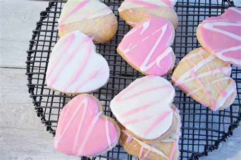 valentines-shortbread-cookies-recipe-from image