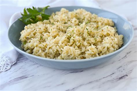 herb-rice-recipe-use-fresh-or-dried-herbs-by-leigh image