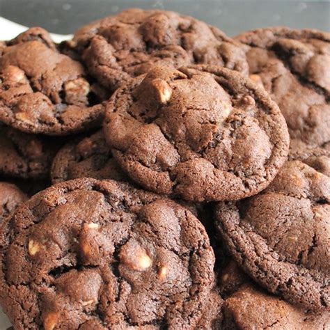 reverse-chocolate-chunk-cookies-my-recipe-reviews image