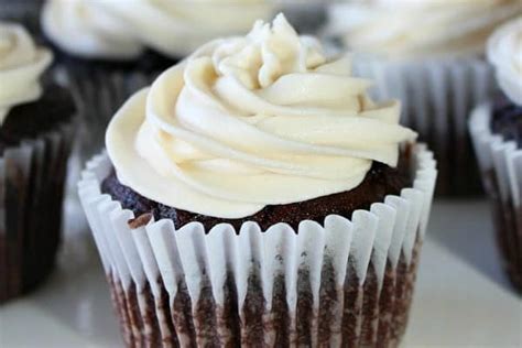how-to-make-fluffy-dairy-free-frosting-recipe-and-tips image