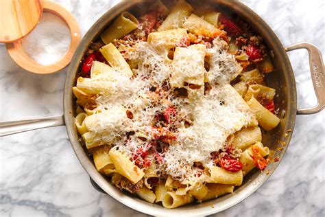 rigatoni-with-pork-and-peppers-the-frayed-apron image