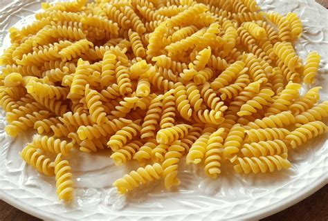 fusilli-pasta-long-short-homemade-and-hollow image