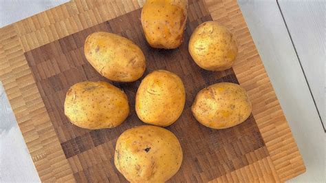 swedish-hasselback-potatoes-nordic-food-living image