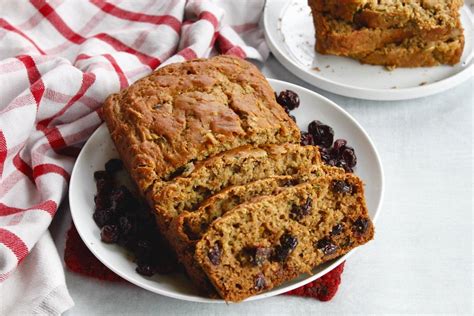 cranberry-zucchini-bread-healthy-holiday-recipe-to image