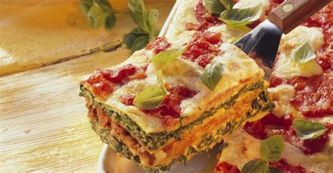 lasagna-with-spinach-and-ground-beef-recipe-eat image