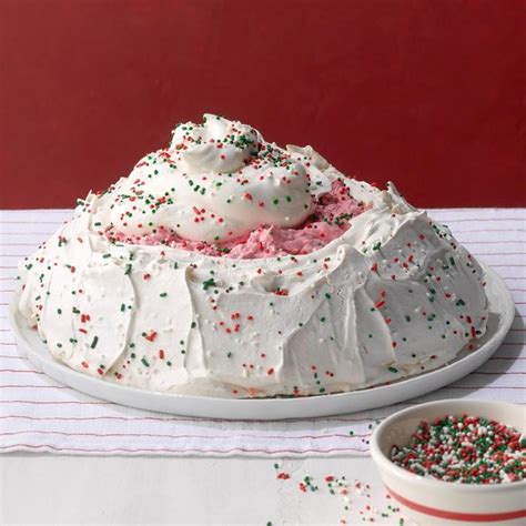 59-traditional-christmas-desserts-to-bake-up-this-year image