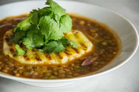 featured-recipe-chipotle-lentils-with-grilled-pineapple image