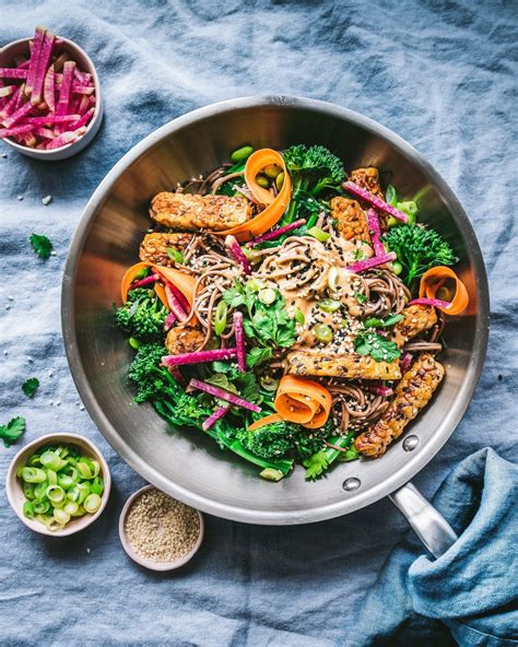 vegan-sesame-cashew-soba-noodle-salad-rainbow image