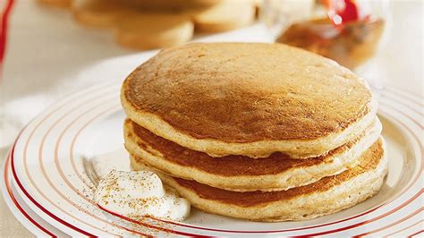 apple-cinnamon-pancakes-dsm-diabetes-self image