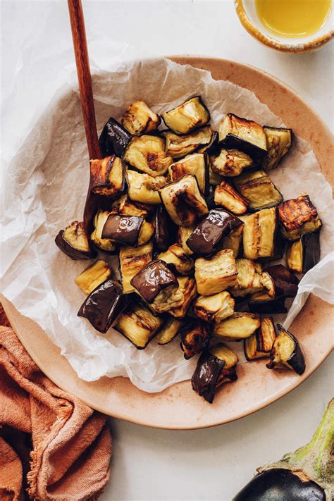 perfect-roasted-eggplant-30-minutes-minimalist-baker image