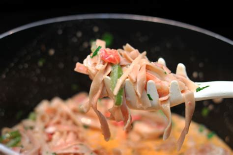 how-to-make-shrimp-and-pasta-with-creamy image