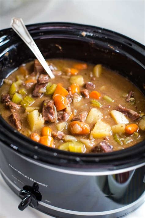 slow-cooker-beef-stew-hearty-old-fashioned image