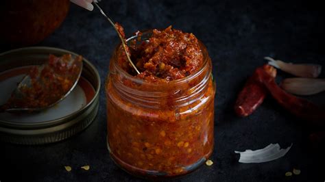 homemade-red-chilli-paste-recipe-linsfood image